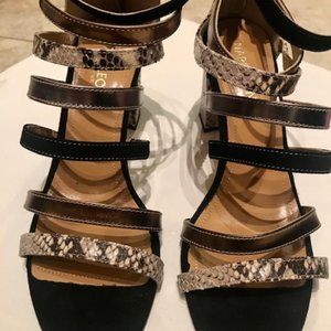 Napoleoni Leather strappy sandals